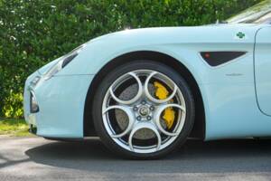 Image 7/40 of Alfa Romeo 8C Spider (2009)