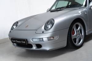 Bild 23/39 von Porsche 911 Carrera 4S (1997)