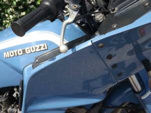Image 44/50 of Moto Guzzi DUMMY (1994)