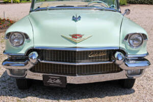 Immagine 8/40 di Cadillac 62 Convertible (1956)