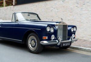 Image 12/27 of Rolls-Royce Silver Cloud III &quot;Chinese Eyes&quot; (1966)