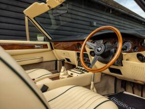 Bild 23/92 von Aston Martin V8 Volante X-Pack (1989)