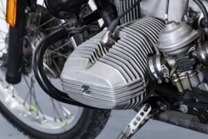 Bild 27/50 von BMW DUMMY (1985)