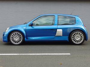 Imagen 6/100 de Renault Clio II V6 (2004)
