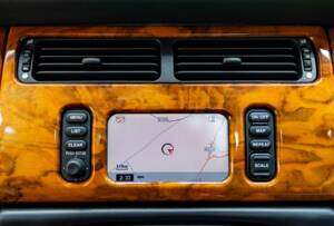 Bild 19/37 von Jaguar XKR (2003)