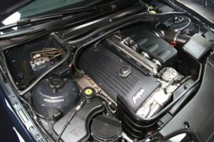 Bild 23/30 von BMW M3 (2002)