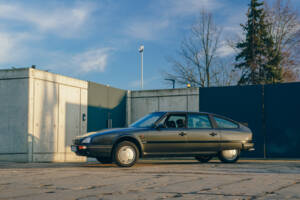 Image 2/74 de Citroën CX 25 GTI Turbo 2 (1988)
