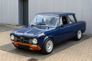 Image 3/56 of Alfa Romeo Giulia Nuova Super 1300 (1974)