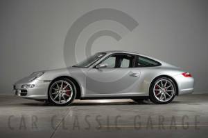 Immagine 1/58 di Porsche 911 Carrera 4S (2007)