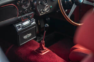 Image 29/39 de Aston Martin DB 4 (1962)