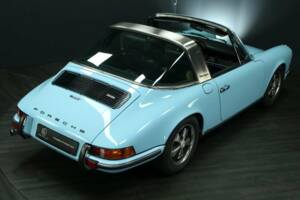 Bild 41/49 von Porsche 911 2.4 E (1972)
