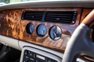 Image 9/36 of Jaguar XK8 4.0 (2001)