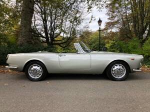 Bild 5/50 von Alfa Romeo 2600 Spider (1964)