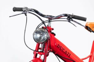 Image 27/50 de Ducati Cucciolo (1953)