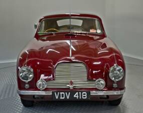 Image 4/50 de Aston Martin DB 2 Vantage (1953)