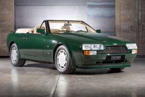 Bild 8/17 von Aston Martin V8 Zagato Volante (1989)