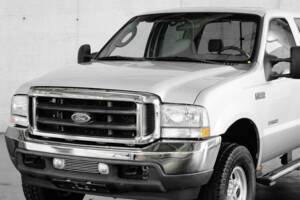 Image 41/41 de Ford F-350 Super Duty (2004)