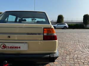 Afbeelding 6/19 van Alfa Romeo Giulietta 1.6 (1978)