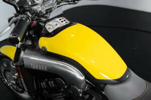 Bild 19/27 von Yamaha DUMMY (1999)