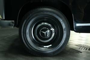 Bild 48/49 von Mercedes-Benz 180 D (1956)