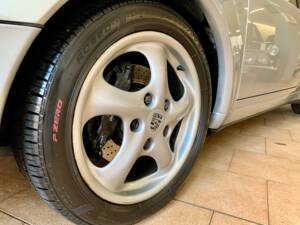 Bild 15/42 von Porsche 911 Carrera (1994)