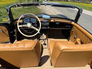 Image 13/53 of Mercedes-Benz 190 SL (1956)