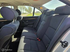 Imagen 24/37 de BMW 523i (1999)