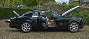 Immagine 17/50 di Rolls-Royce Phantom Coupé (2010)