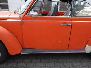 Imagen 6/40 de Volkswagen Coccinelle 1303 LS (1973)