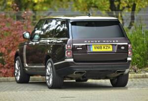 Image 21/50 of Land Rover Range Rover V8 SV Autobiography (2018)