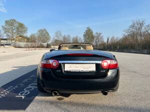 Image 6/36 of Jaguar XK 4.2 (2007)