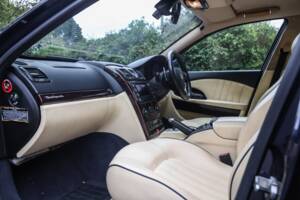Bild 25/43 von Maserati Quattroporte 4.2 (2004)