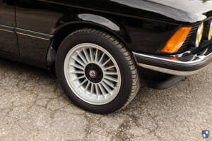 Afbeelding 50/71 van BMW 323i (1979)