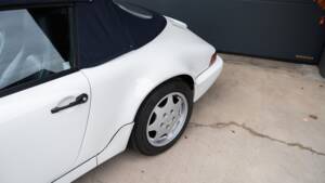Afbeelding 12/25 van Porsche 911 Carrera 2 (1990)