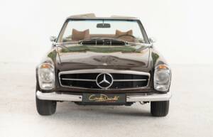 Image 9/30 of Mercedes-Benz 280 SL (1970)