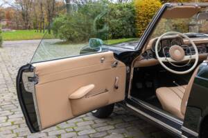 Imagen 18/30 de Mercedes-Benz 250 SL (1967)