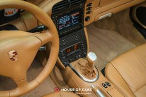 Imagen 20/24 de Porsche 911 Carrera (2003)