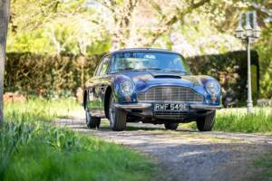 Afbeelding 11/50 van Aston Martin DB 6 (1967)