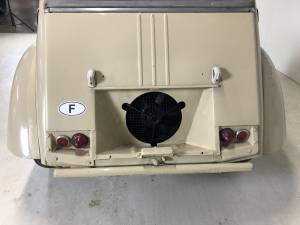 Image 12/26 de Citroën 2 CV Sahara 4x4 (1962)