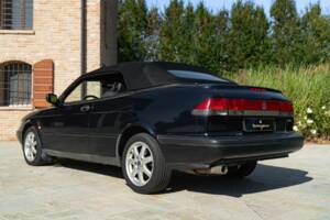 Obraz 9/50 pojazdu Saab 900 2.0i (1997)