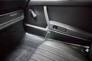 Afbeelding 32/44 van Porsche 911 2.0 E (1969)