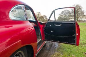 Image 39/50 de Porsche 356 B 1600 Super 90 (1960)