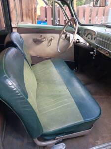 Image 5/6 of Opel Olympia Rekord Caravan (1953)