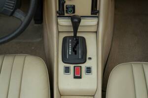 Image 49/50 de Mercedes-Benz 450 SL (1977)