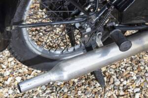 Bild 17/40 von Norton DUMMY (1949)