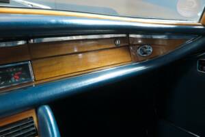 Bild 15/30 von Mercedes-Benz 280 SE 3,5 (1971)