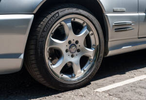 Image 9/33 of Mercedes-Benz SL 600 (2002)