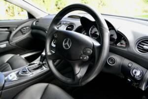 Image 47/50 of Mercedes-Benz SL 55 AMG (2006)