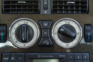 Image 35/50 de Mercedes-Benz SLK 320 (2001)