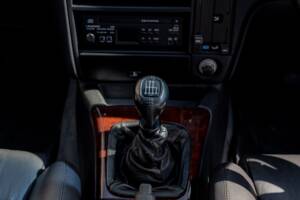 Image 58/75 of Lotus Carlton (1991)